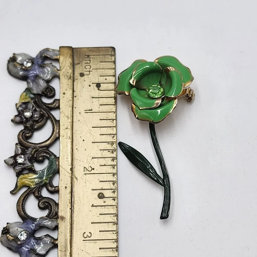 Vintage Kelly Green Flower Rhinestone Center Enameled Metal Brooch Pin 60's